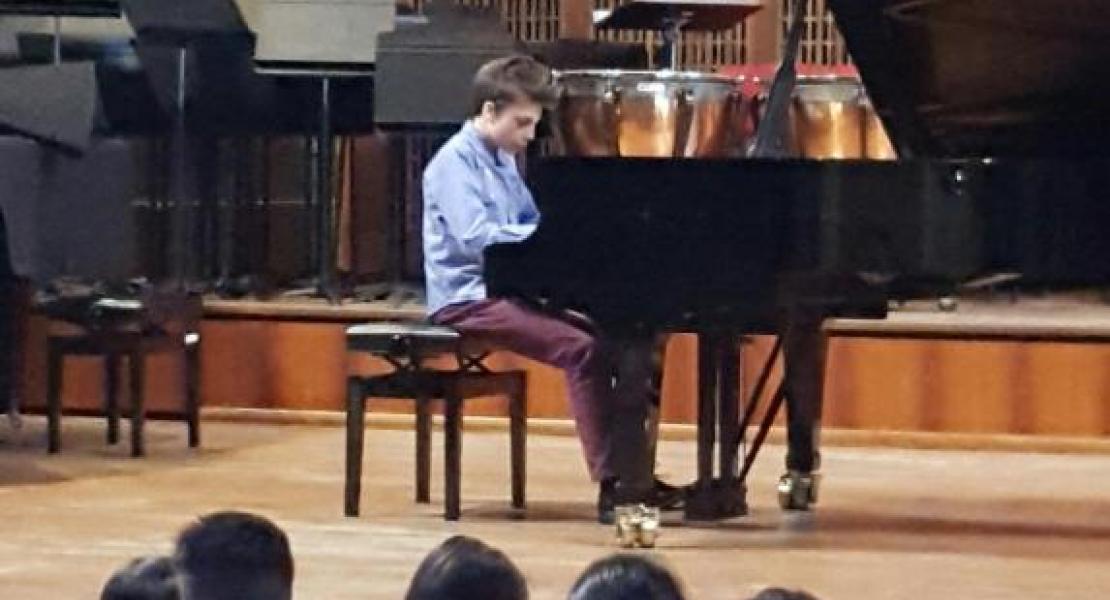 Sala Bossi del Conservatortio Martini Bologna concerto di pianoforte progetto "Autori russi nell`infanzia"